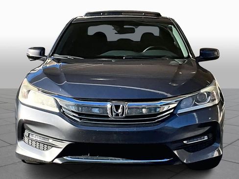 Used 2017 Honda Accord EX-L image 3