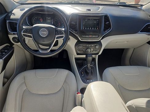 Used 2021 Jeep Cherokee Latitude Lux w/ Sun & Sound Group image 12