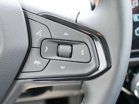 New 2027 Chevrolet Bolt LT w/ Comfort Package FWD image 22