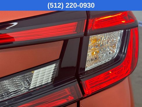 Used 2025 Subaru Crosstrek 2.0i Premium image 33