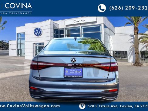 New 2026 Volkswagen Jetta SE image 6