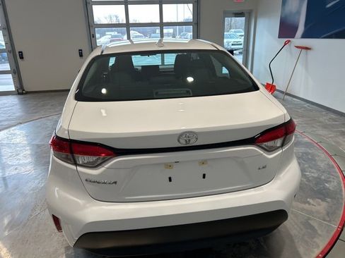 Certified 2023 Toyota Corolla LE image 6