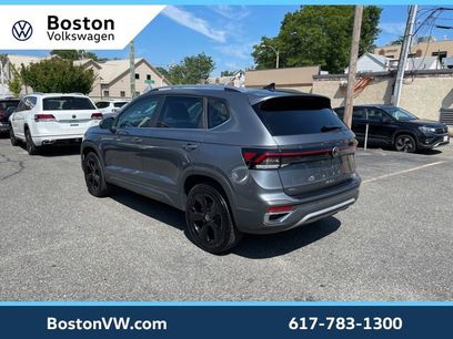 Used 2025 Volkswagen Taos SEL