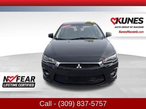 Used 2017 Mitsubishi Lancer ES FWD image 2