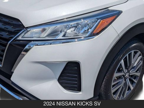 Used 2024 Nissan Kicks SV FWD image 10