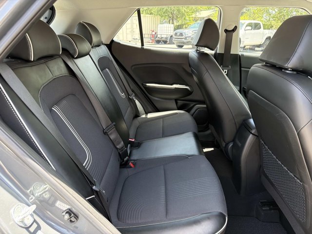 Used 2023 Hyundai Venue Limited w/ Cargo Package FWD image 19
