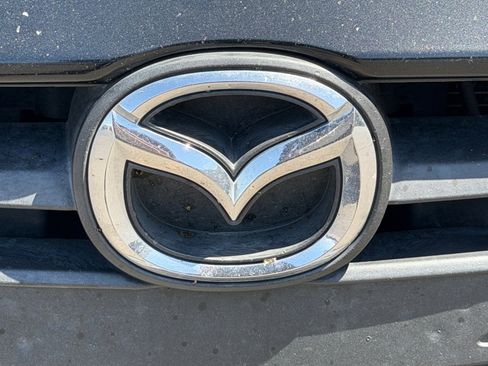 Used 2015 MAZDA MAZDA3 i Touring w/ Technology Package FWD image 8
