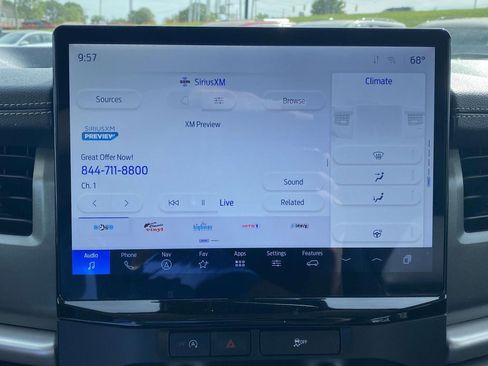 Used 2024 Ford Expedition XLT image 26