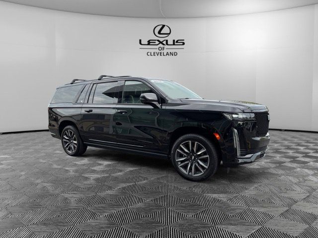 Used 2021 Cadillac Escalade ESV Sport w/ Driver Assist Tech Package RWD image 2