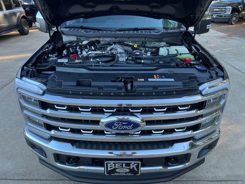 New 2026 Ford F250 Lariat w/ Lariat Premium Package image 18