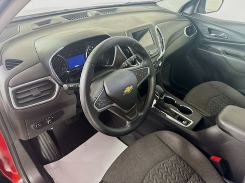 Used 2023 Chevrolet Equinox LT image 11