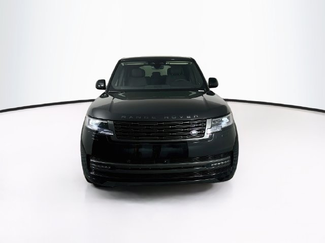 New 2027 Land Rover Range Rover Long Wheelbase SE AWD/4WD image 2