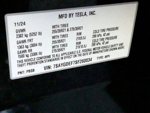 Used 2025 Tesla Model Y Performance image 26