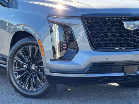 New 2025 Cadillac Escalade Sport Platinum w/ LPO, ONYX Package image 11