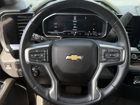 Certified 2024 Chevrolet Silverado 1500 LT RWD image 15