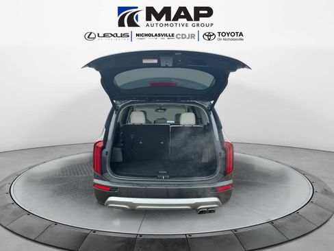 Used 2020 Kia Telluride EX AWD/4WD image 17