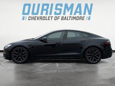 Used 2021 Tesla Model S Plaid image 3