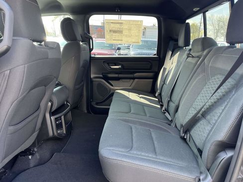 New 2026 RAM 1500 Express image 8