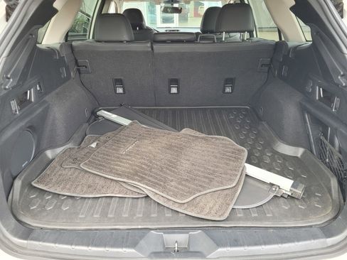 Used 2020 Subaru Outback Limited image 29