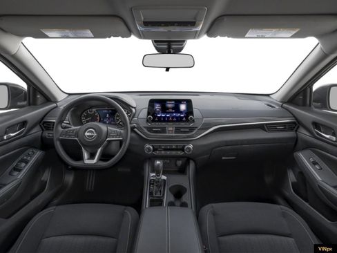 New 2026 Nissan Altima 2.5 SV FWD image 4