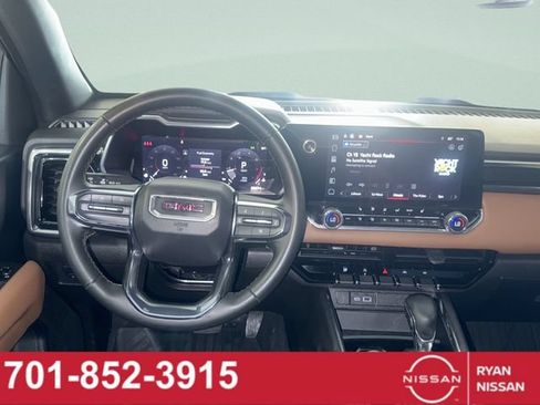 Used 2024 GMC Canyon AT4 w/ Canyon Safety Plus Package AWD/4WD image 10