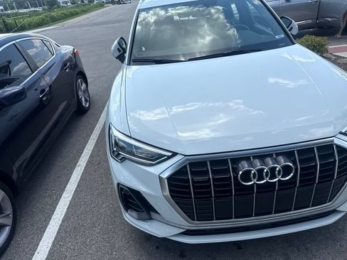 Used 2022 Audi Q3 2.0T Premium Plus AWD/4WD image 9