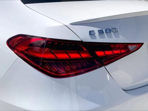 Used 2023 Mercedes-Benz C 300 Sedan image 32