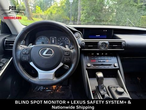 Used 2018 Lexus IS 300 RWD image 17