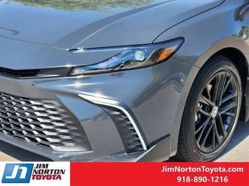 New 2026 Toyota Camry SE w/ Multimedia Upgrade Package FWD image 7