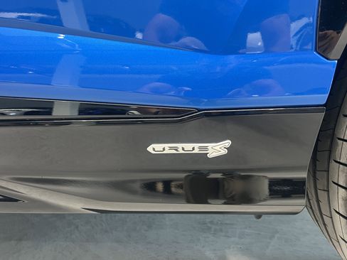 Used 2023 Lamborghini Urus S AWD/4WD image 33