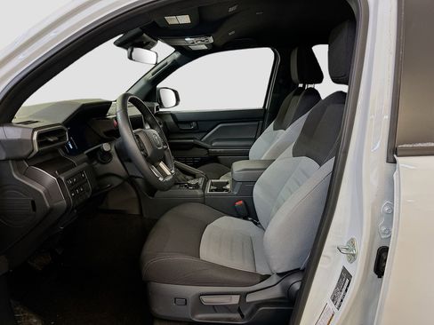 Used 2025 Toyota 4Runner TRD Off-Road image 13