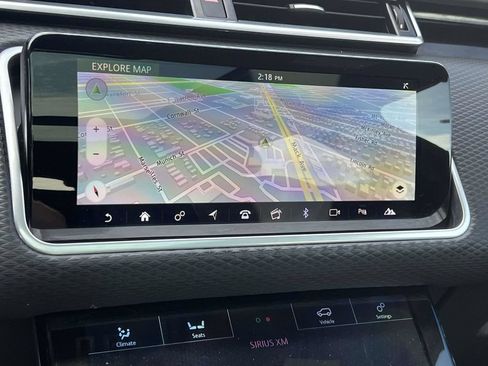 Used 2020 Land Rover Range Rover Velar R-Dynamic S AWD/4WD image 24