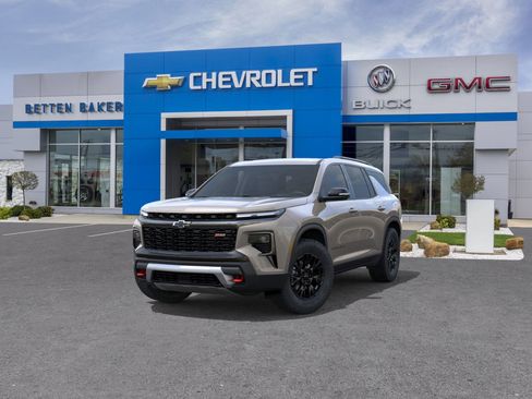 New 2026 Chevrolet Traverse Z71 w/ Enhanced Driving Package AWD/4WD image 38