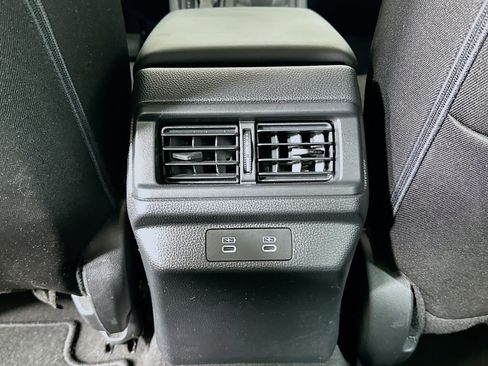 Used 2025 Honda Accord SE image 27