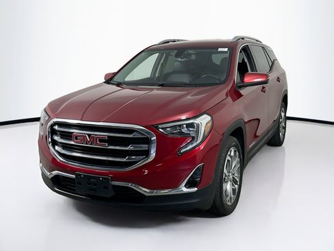 Used 2018 GMC Terrain SLT image 1