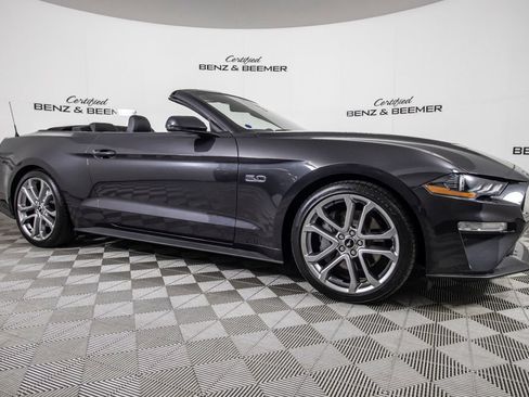Used 2022 Ford Mustang GT Premium w/ Equipment Group 401A RWD image 3
