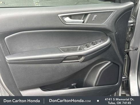 Used 2022 Ford Edge SE AWD/4WD image 11