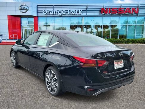 New 2026 Nissan Altima 2.5 SV w/ SV Premium Package FWD image 3