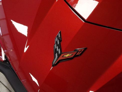 Used 2022 Chevrolet Corvette Stingray Premium Conv w/ Z51 Performance Package RWD image 30