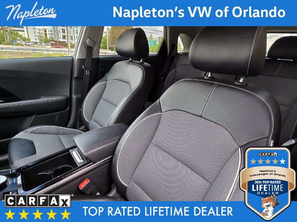 Used 2022 Kia Niro EX FWD image 23