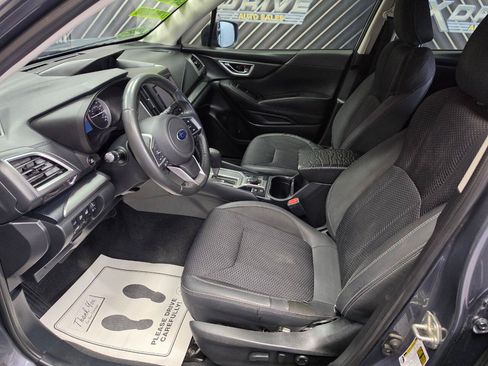 Used 2021 Subaru Forester Premium AWD/4WD image 14