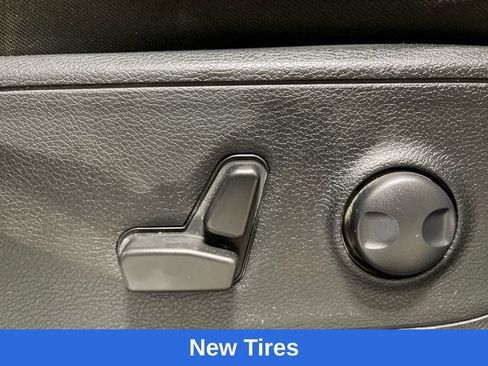 Used 2025 RAM 1500 Big Horn AWD/4WD image 13