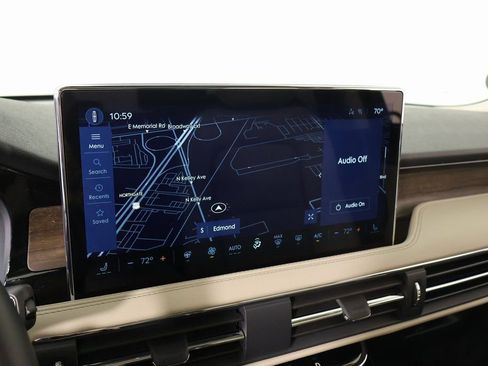 New 2026 Lincoln Corsair Reserve w/ Jet Appearance Package image 7