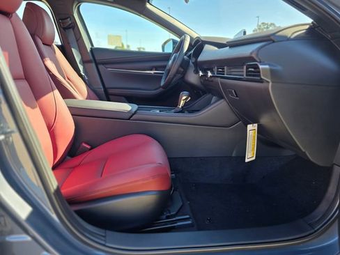 New 2026 MAZDA MAZDA3 Carbon w/ Appearance Package image 8
