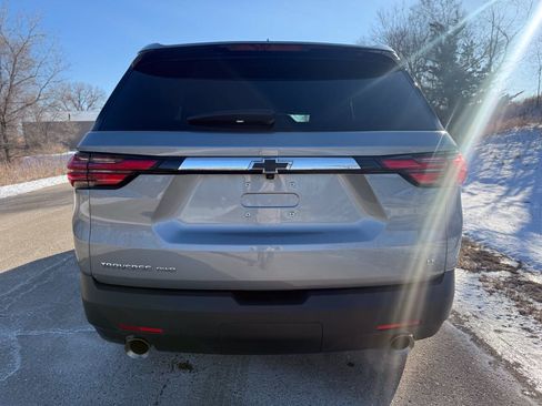 Used 2023 Chevrolet Traverse LT AWD/4WD image 6