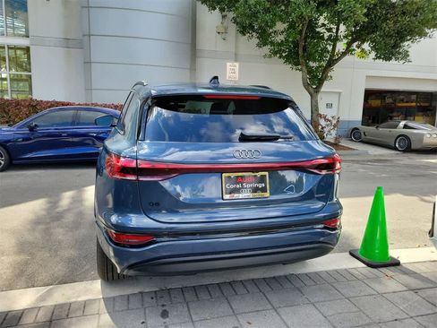 New 2025 Audi Q6 e-tron Premium Plus image 11