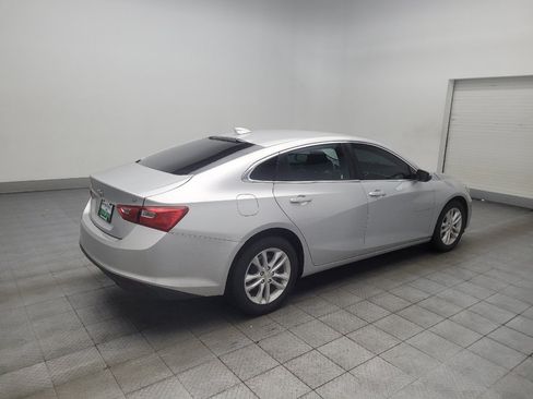 Used 2018 Chevrolet Malibu LT FWD image 10