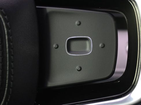 New 2026 Lincoln Nautilus Reserve AWD/4WD image 34