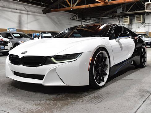 Used 2016 BMW i8 AWD/4WD image 5