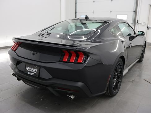 Used 2024 Ford Mustang Premium RWD image 5